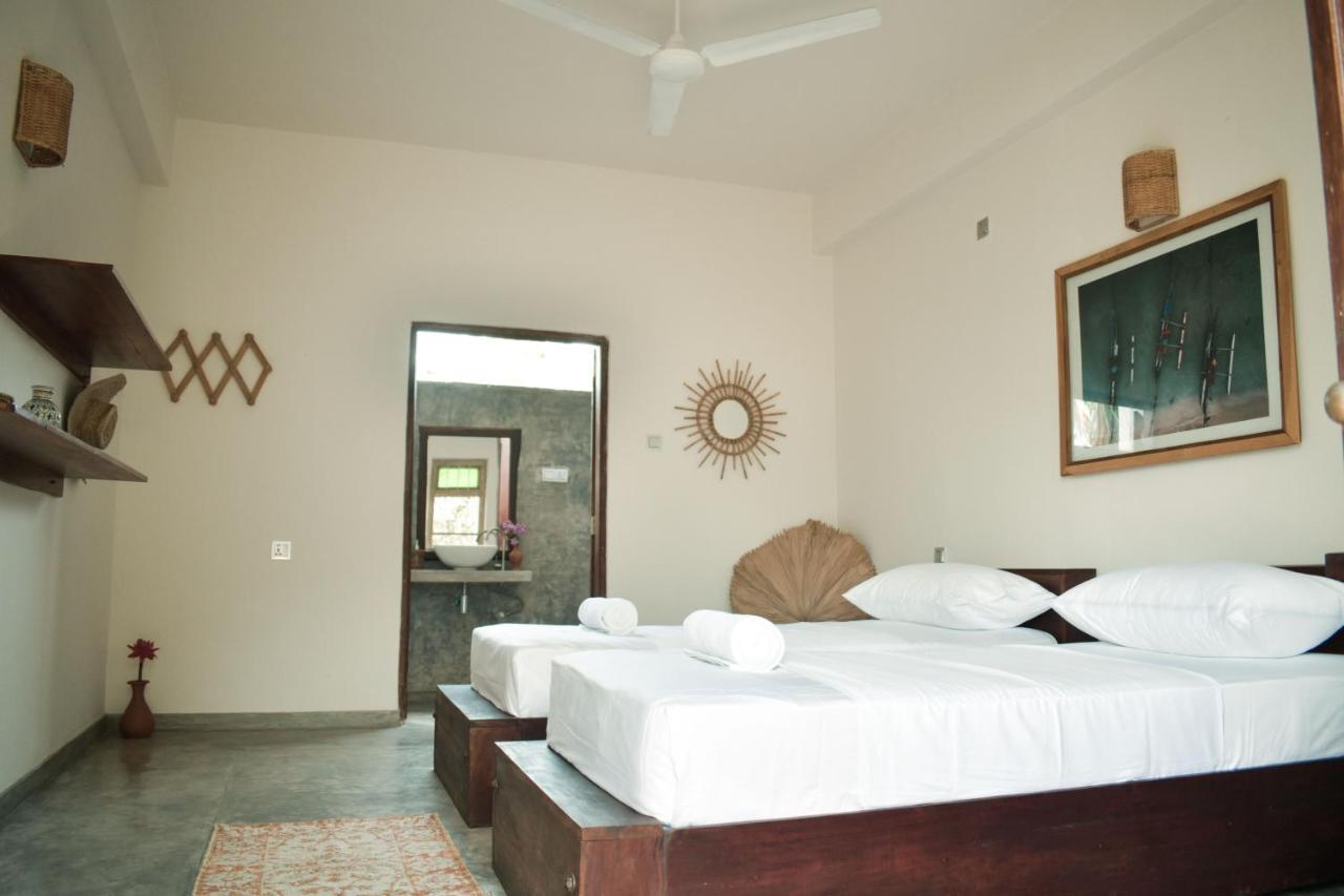 Casa Gitano Hotel Ahangama Bagian luar foto